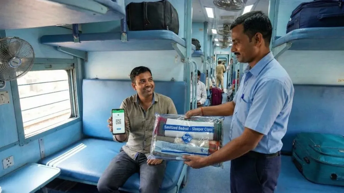 Durg-Bhopal Amarkantak Express: अब स्लीपर कोच में भी मिलेगी बेडरोल सुविधा, जानिए कितना देना होगा किराया
