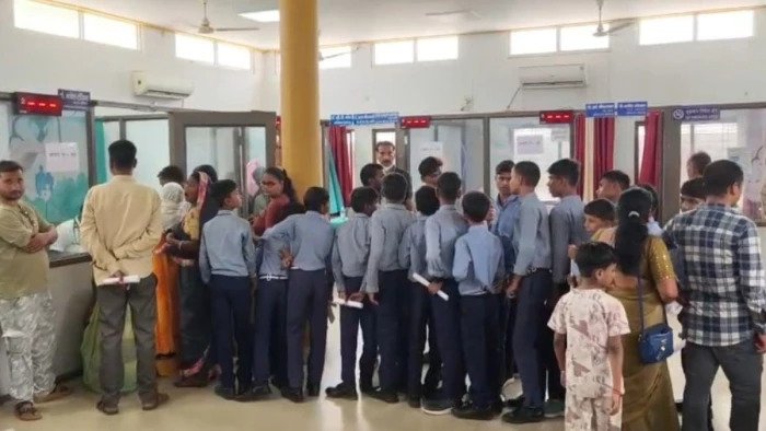 शहडोल के ज्ञानोदय आवासीय विद्यालय में 17 छात्र एक साथ बीमार, जिला अस्पताल में भर्ती, स्वास्थ्य विभाग अलर्ट